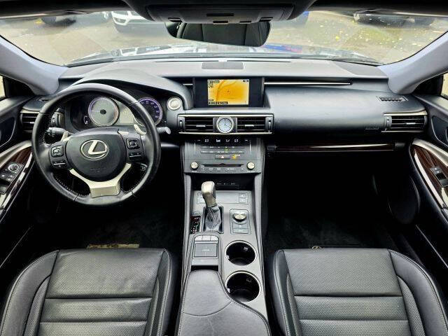 2016 Lexus RC 200t
