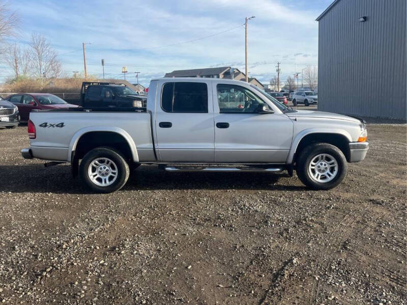 2004 Dodge Dakota SLT