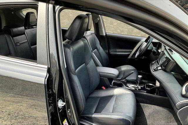 2016 Toyota RAV4 Hybrid Limited