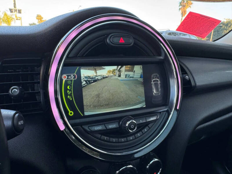 2017 MINI Hardtop 4 Door Cooper