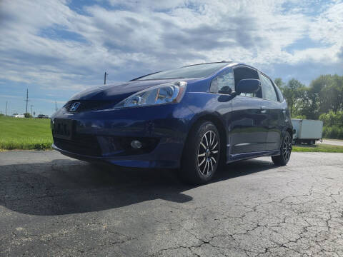 2009 Honda Fit for sale at Sinclair Auto Inc. in Pendleton IN
