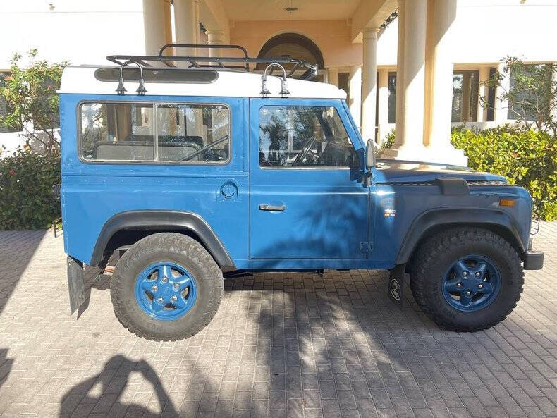 1988 Land Rover Defender