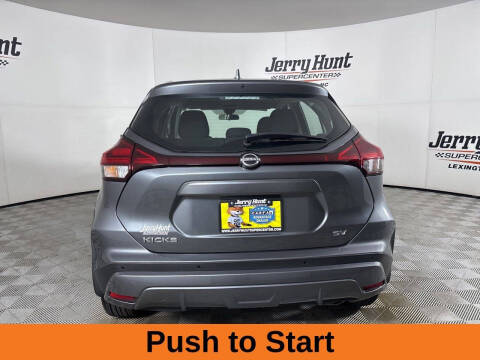 2023 Nissan Kicks SV