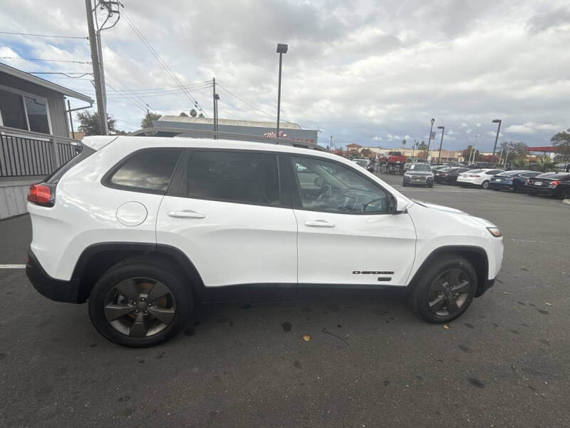 2017 Jeep Cherokee 75th Anniversary