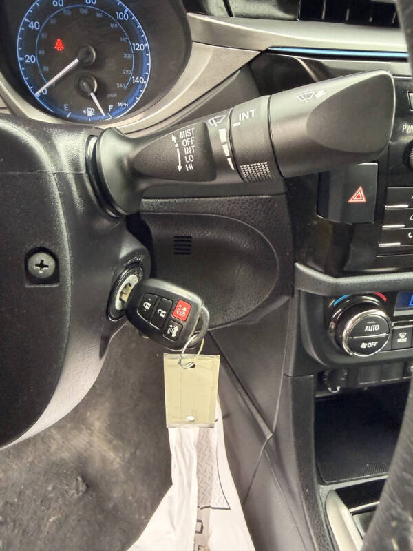 2015 Toyota Corolla S Plus