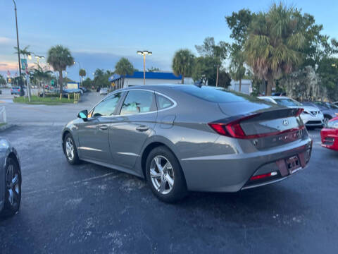 2022 Hyundai Sonata SE