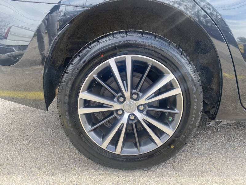 2016 Toyota Corolla LE Plus