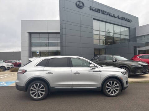 2019 Lincoln Nautilus Select