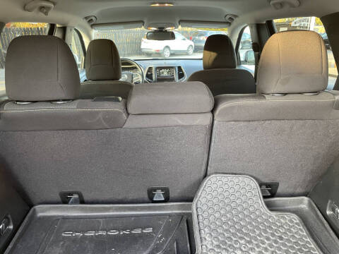 2017 Jeep Cherokee Latitude