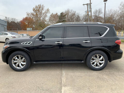2012 Infiniti QX56 for sale at GRC OF KC in Gladstone MO