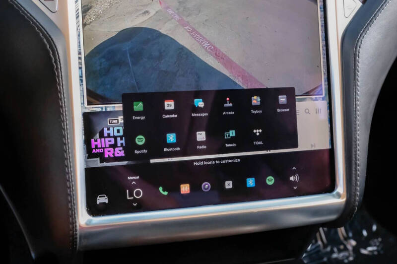 2017 Tesla Model X 75D