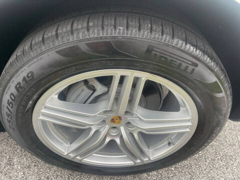 2017 Porsche Macan S