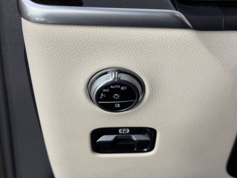 2023 Mercedes-Benz GLC GLC 300