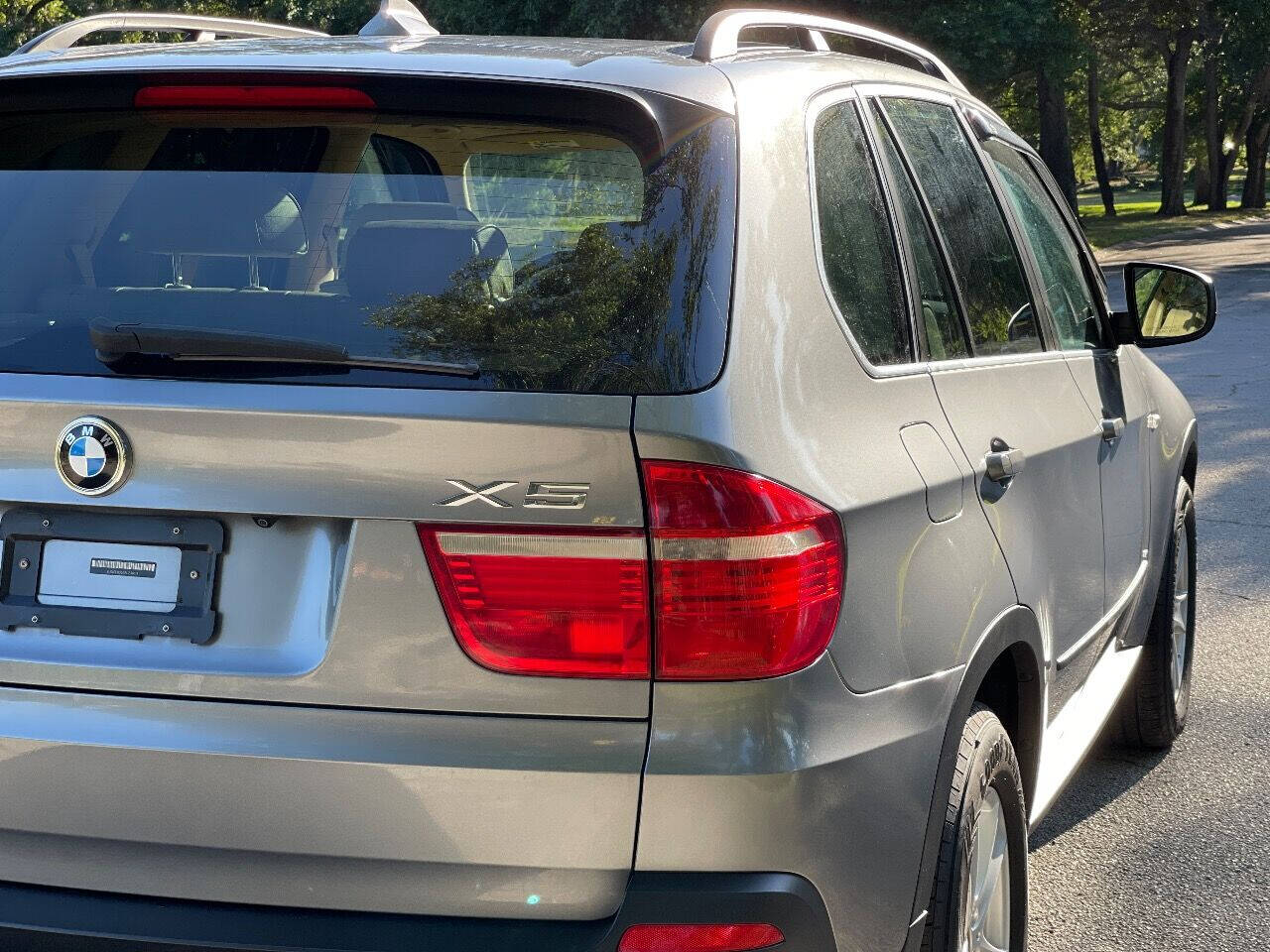 2007 BMW X5 for sale at ROADHOUSE AUTO SALES INC. in Tampa, FL