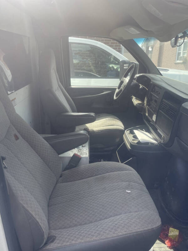 2005 Chevrolet Express 2500