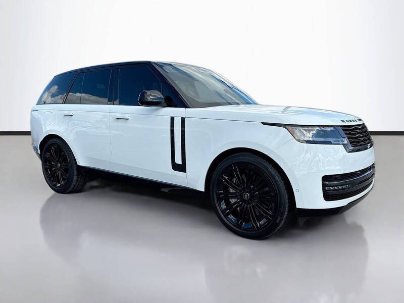 2025 Land Rover Range Rover P530 SE