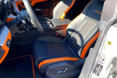 2023 Lamborghini Urus S