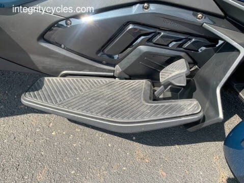 2021 Can-Am Spyder® RT SE6