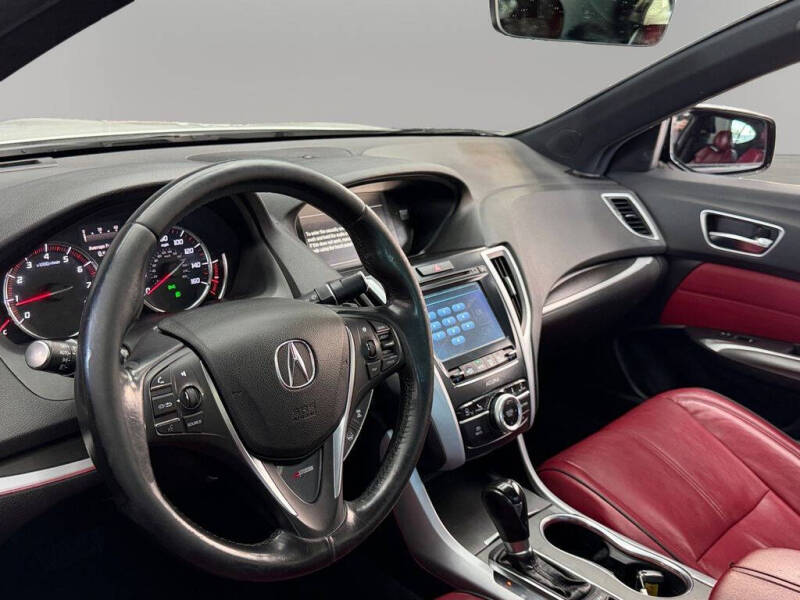 2020 Acura TLX