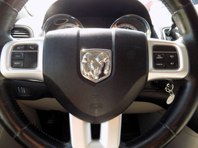 2012 RAM C/V