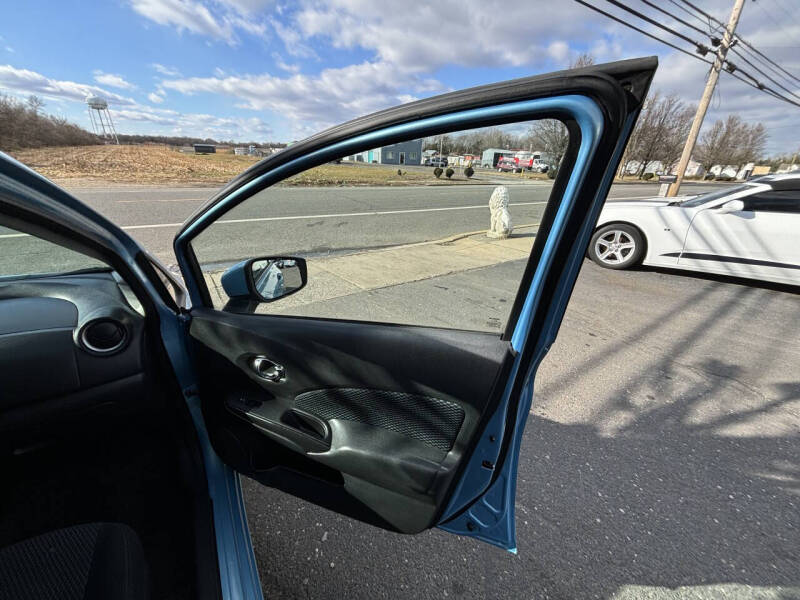2015 Nissan Versa Note SV