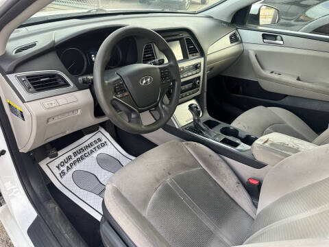 2016 Hyundai Sonata SE