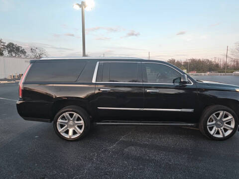 2017 Cadillac Escalade ESV Premium Luxury