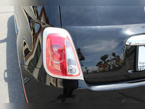 2015 FIAT 500c Lounge