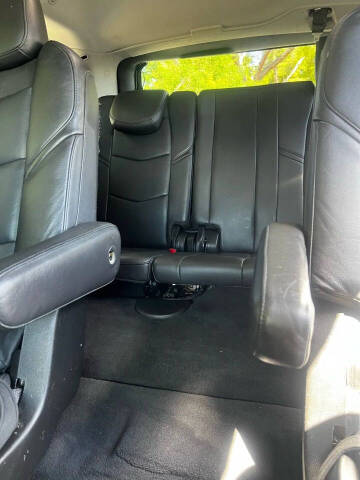 2020 Cadillac Escalade Luxury