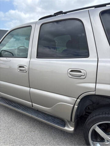 2002 GMC Yukon Denali