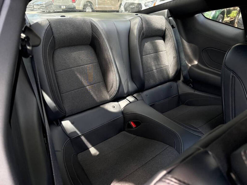 2025 Ford Mustang EcoBoost