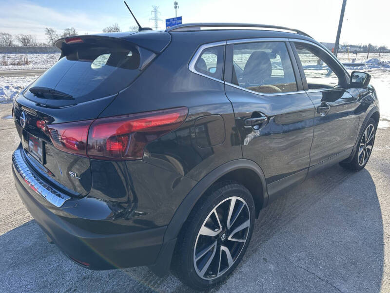 2017 Nissan Rogue Sport SL