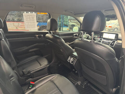 2023 Kia Sorento Hybrid EX