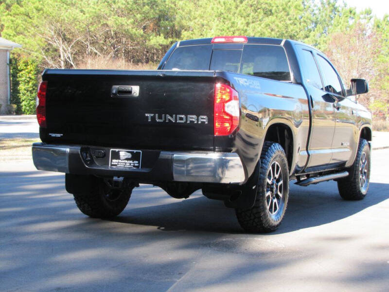2017 Toyota Tundra SR5