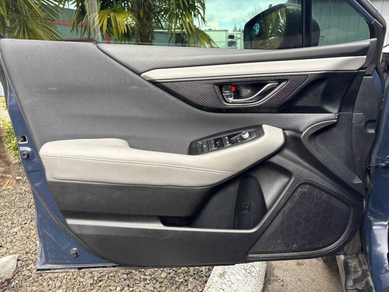 2023 Subaru Outback Premium