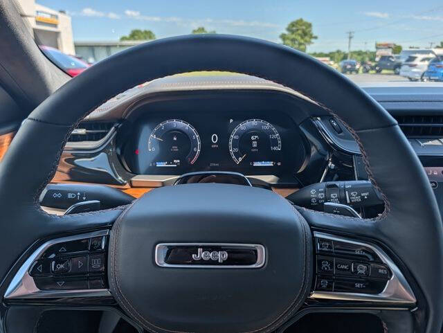 2026 Jeep Grand Cherokee Summit