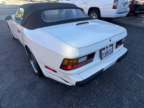 1990 Porsche 944 S2
