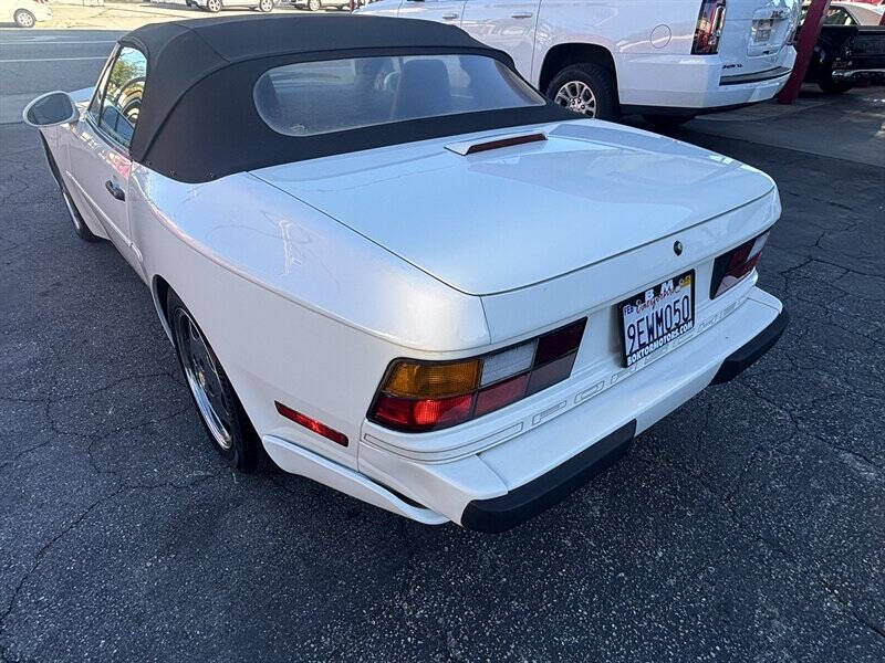 1990 Porsche 944 S2
