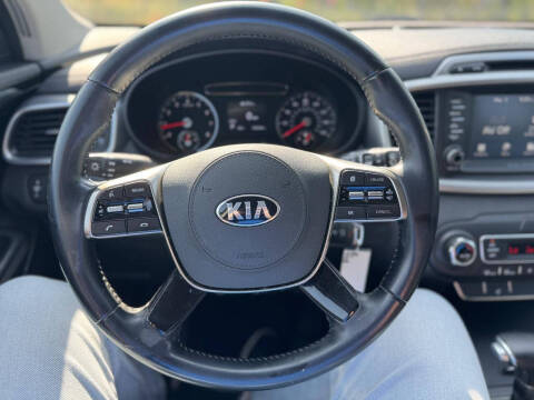 2019 Kia Sorento LX