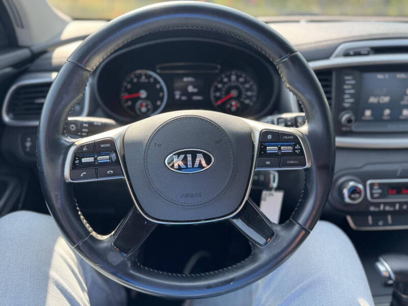 2019 Kia Sorento LX