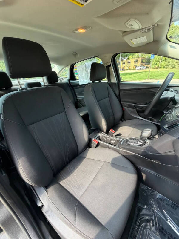 2016 Ford Focus S