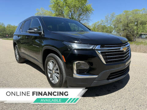 2022 Chevrolet Traverse for sale at RUS Auto in Shakopee MN