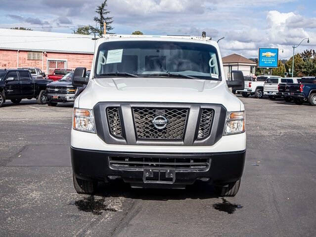 2017 Nissan NV