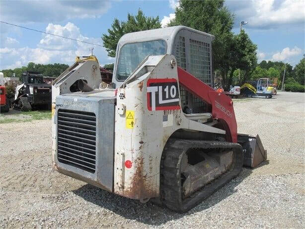 2015 Takeuchi TL10