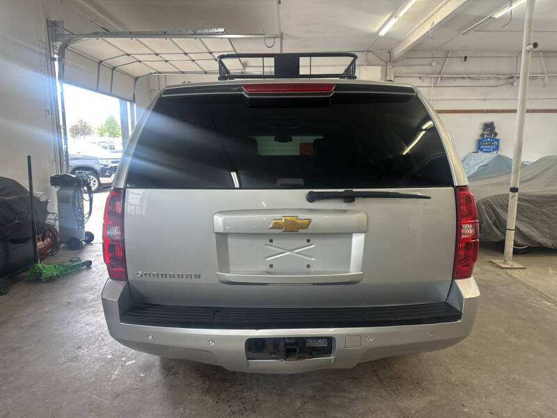 2013 Chevrolet Suburban LT