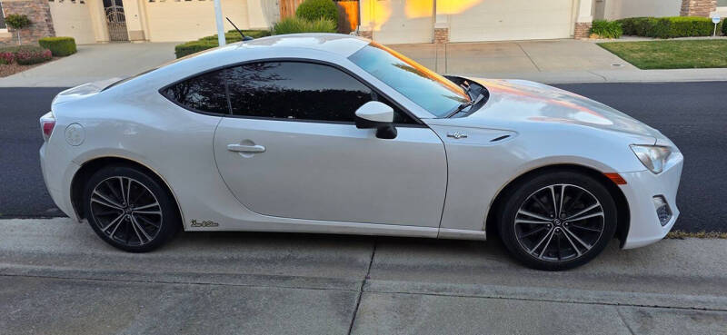 2013 Scion FR-S
