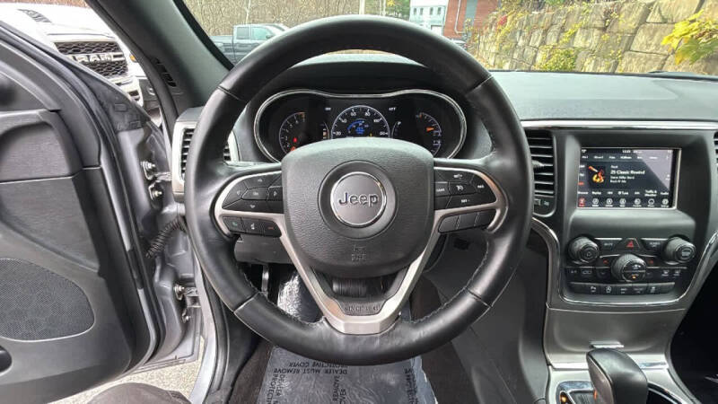 2021 Jeep Grand Cherokee Laredo E