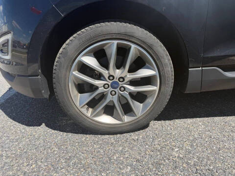2017 Ford Edge Titanium