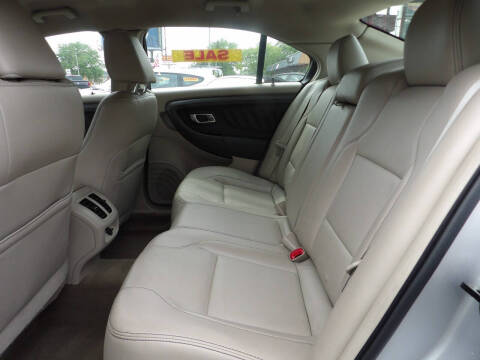 2012 Ford Taurus SEL