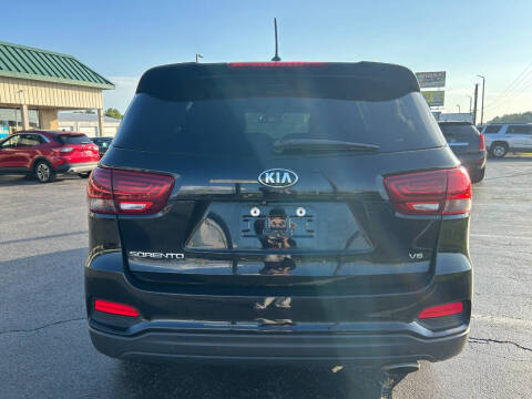 2019 Kia Sorento LX V6